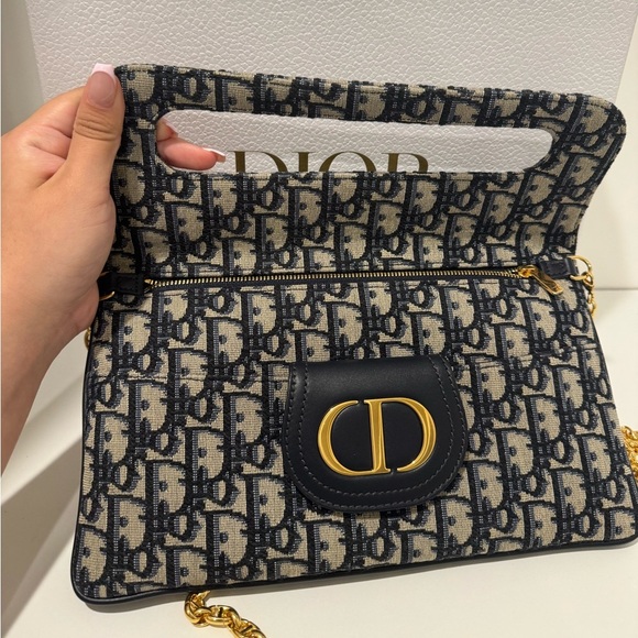 Christian Dior Oblique Double Clutch w/Strap - Picture 3 of 10